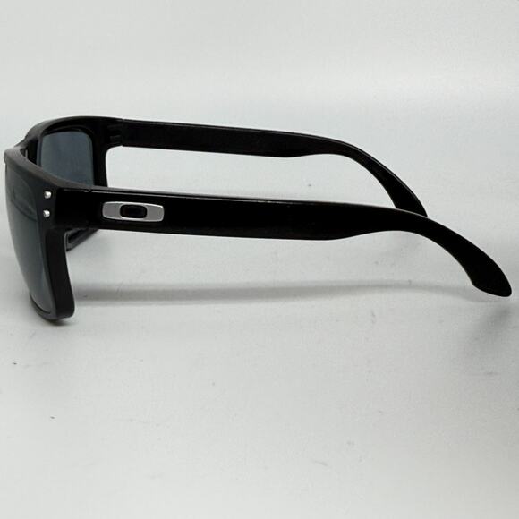 Oakley Holbrook OO9102-01 55-18-137mm Sunglass FRAMES ONLY No Lens H20152 - Picture 2 of 7